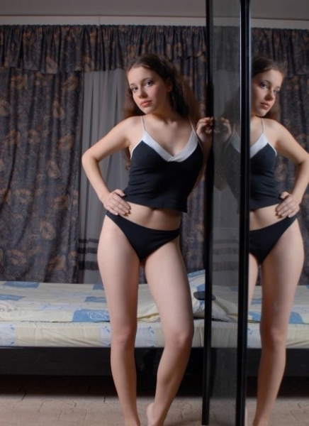 Полина, 21